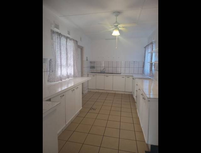 3 BEDROOM HOUSE FOR SALE IN ARBORETUM